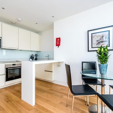 Luxury Holiday Let @ London City מראה חיצוני תמונה