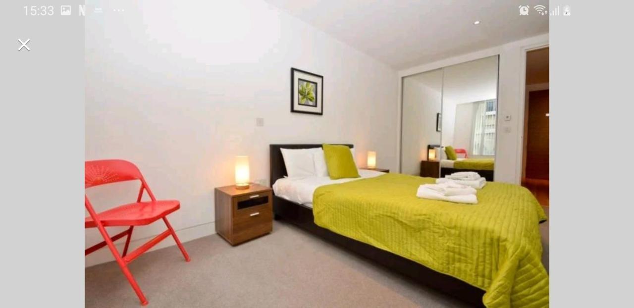 Luxury Holiday Let @ London City מראה חיצוני תמונה